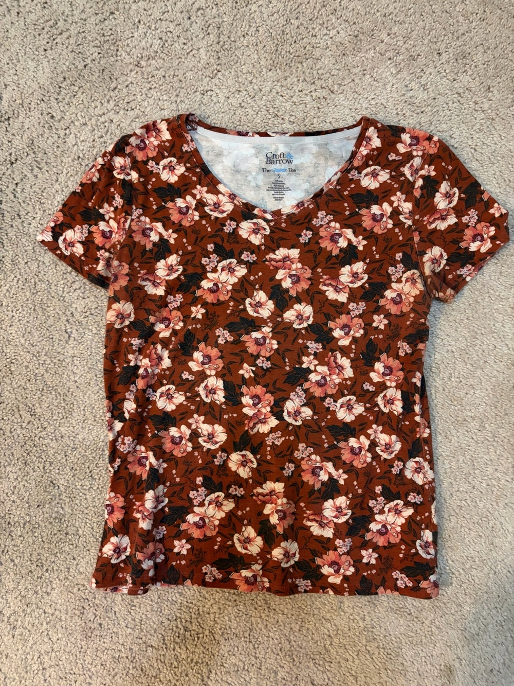croft & barrow Rust Floral V-Neck Short Sleeve Tee - Multi